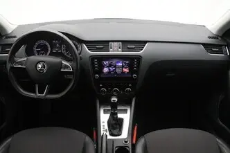 Škoda Octavia, 1.6, 85 kW, diisel, automaat, esivedu