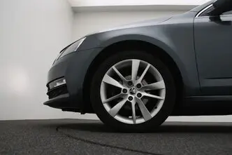 Škoda Octavia, 1.6, 85 kW, diisel, automaat, esivedu