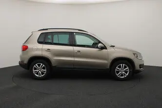 Volkswagen Tiguan, 1.4, 90 kW, bensiin, manuaal, esivedu