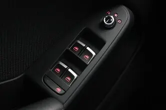 Audi A5, 1.8, 125 kW, bensiin, automaat, esivedu