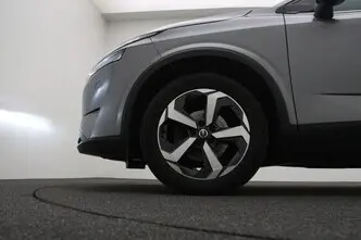 Nissan Qashqai, 1.3, 116 kW, hübriid, automaat, esivedu