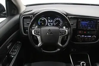 Mitsubishi Outlander, 2.0, 89 kW, pistikhübriid, automaat, nelikvedu