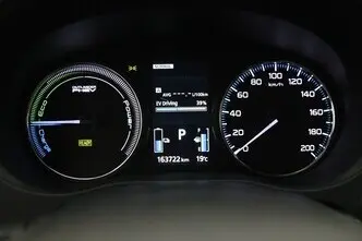 Mitsubishi Outlander, 2.0, 89 kW, pistikhübriid, automaat, nelikvedu