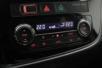 Mitsubishi Outlander, 2.0, 89 kW, pistikhübriid, automaat, nelikvedu