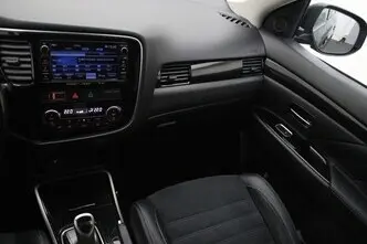 Mitsubishi Outlander, 2.0, 89 kW, pistikhübriid, automaat, nelikvedu
