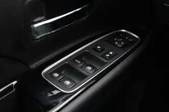 Mitsubishi Outlander, 2.0, 89 kW, pistikhübriid, automaat, nelikvedu