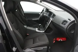 Volvo V60, 2.0, 88 kW, diisel, manuaal, esivedu