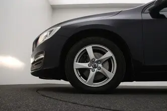 Volvo V60, 2.0, 88 kW, diisel, manuaal, esivedu