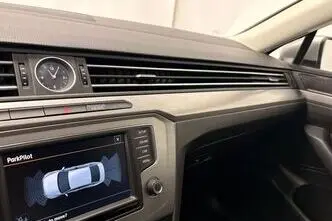 Volkswagen Passat, 1.6, 88 kW, diisel, manuaal, esivedu