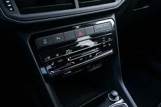 Volkswagen T-Cross, 1.0, 81 kW, bensiin, automaat