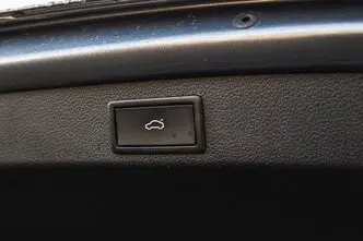 Škoda Superb, 158 kW, elekter, automaat