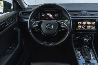 Škoda Superb, 158 kW, elekter, automaat