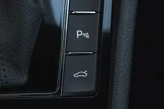 Škoda Superb, 158 kW, elekter, automaat
