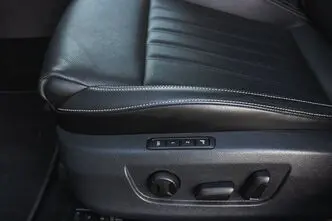 Škoda Superb, 158 kW, elekter, automaat