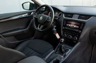 Škoda Octavia, 1.6, 85 kW, diisel, manuaal