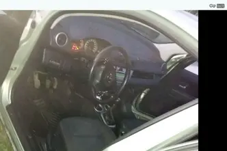 Mazda 2, bensiin, manuaal, esivedu
