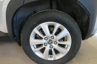 Toyota Yaris Cross, 1.5, 68 kW, hübriid, automaat, esivedu