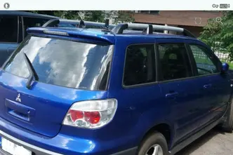 Mitsubishi Outlander, bensiin, manuaal, nelikvedu