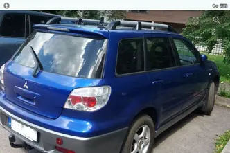 Mitsubishi Outlander, bensiin, manuaal, nelikvedu