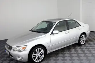 Lexus IS 200, 2.0, 114 kW, bensiin, automaat