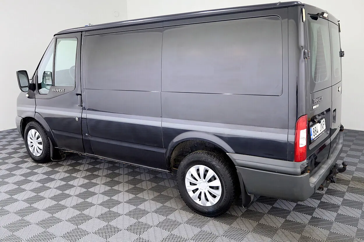 Ford Transit, 2.2, 63 kW, дизель, механическая, передний привод