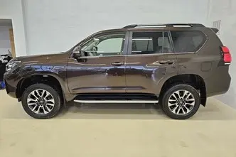 Toyota Land Cruiser, 2.8, 150 kW, дизель, автомат, полный привод