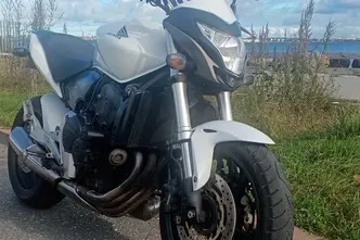 Honda, petrol, manual, rear-wheel drive