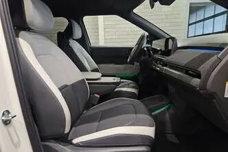 Kia EV3, 50 kW, elekter, automaat, esivedu
