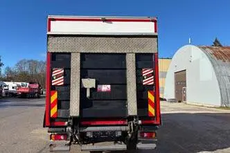 Renault D, 3.0, 130 kW, diesel, automatic, rear-wheel drive