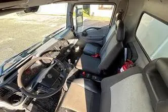 Renault D, 3.0, 130 kW, diesel, automatic, rear-wheel drive