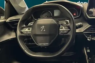 Peugeot 208, 1.2, 74 kW, bensiin, automaat, esivedu