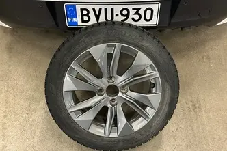 Peugeot 208, 1.2, 74 kW, bensiin, automaat, esivedu