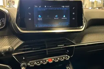 Peugeot 208, 1.2, 74 kW, bensiin, automaat, esivedu