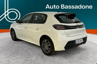 Peugeot 208, 1.2, 74 kW, bensiin, automaat, esivedu