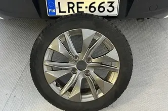 Peugeot 208, 1.2, 74 kW, bensiin, automaat, esivedu