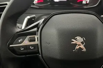 Peugeot 208, 1.2, 74 kW, bensiin, automaat, esivedu