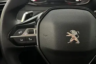 Peugeot 208, 1.2, 74 kW, petrol, automatic, front-wheel drive