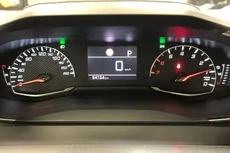 Peugeot 208, 1.2, 74 kW, бензин, автомат, передний привод