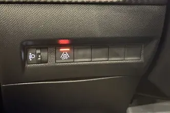 Peugeot 208, 1.2, 74 kW, бензин, автомат, передний привод