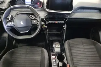 Peugeot 208, 1.2, 74 kW, bensiin, automaat, esivedu