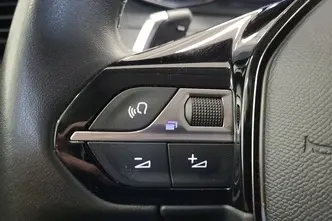 Peugeot 208, 1.2, 74 kW, bensiin, automaat, esivedu