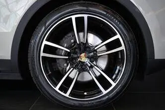 Porsche Cayenne, 3.0, 250 kW, hübriid, automaat, nelikvedu