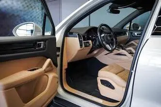 Porsche Cayenne, 3.0, 250 kW, hübriid, automaat, nelikvedu