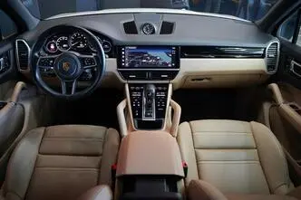 Porsche Cayenne, 3.0, 250 kW, hübriid, automaat, nelikvedu