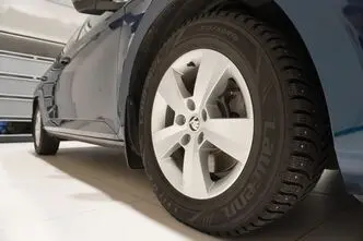 Škoda Superb, 1.5, 110 kW, бензин, механическая, передний привод
