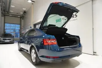 Škoda Superb, 1.5, 110 kW, бензин, механическая, передний привод