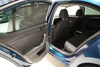 Škoda Superb, 1.5, 110 kW, бензин, механическая, передний привод