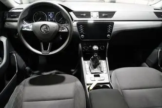 Škoda Superb, 1.5, 110 kW, бензин, механическая, передний привод