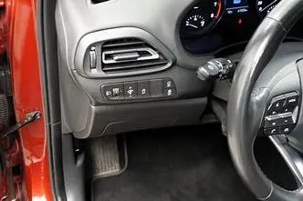Hyundai i30, 1.0, 88.3 kW, бензин, автомат, передний привод