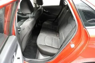 Hyundai i30, 1.0, 88.3 kW, бензин, автомат, передний привод